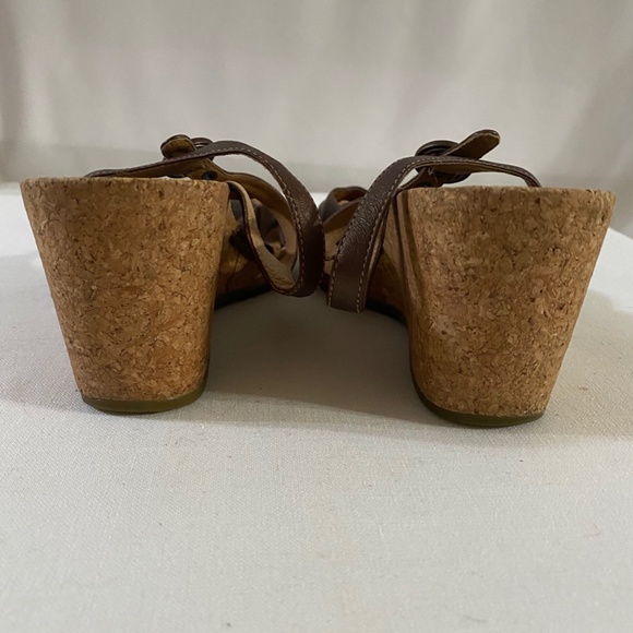 Clarks Artisan Bronze Wedge Sandal - Picture 5 of 6